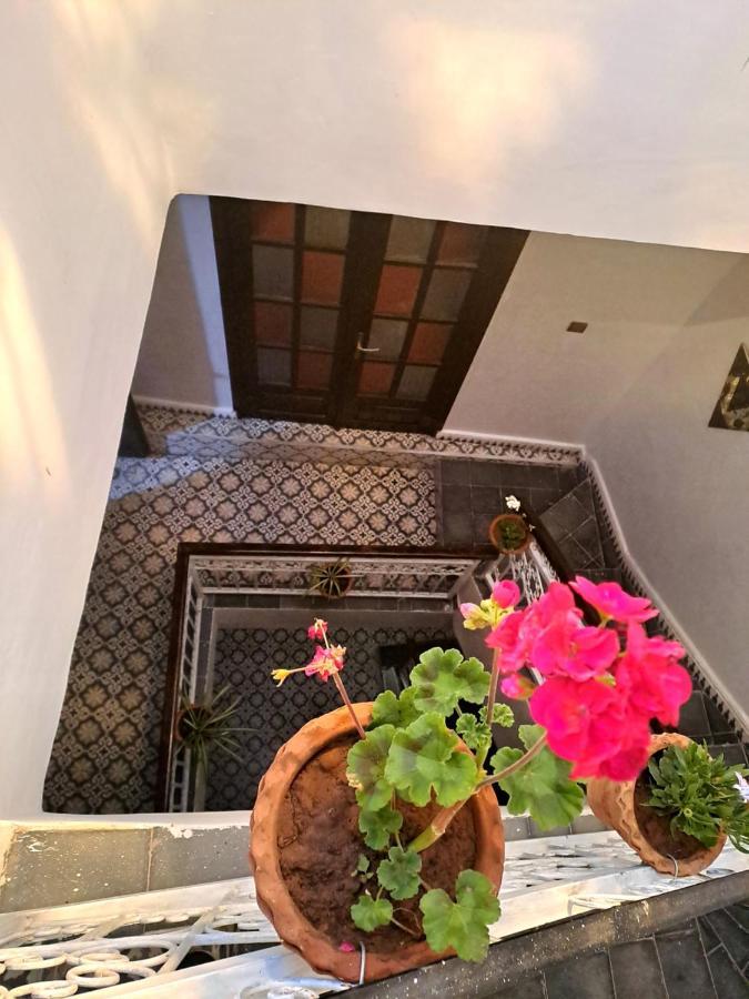 Hostel Dar Tamanart Marrakesh Exterior foto